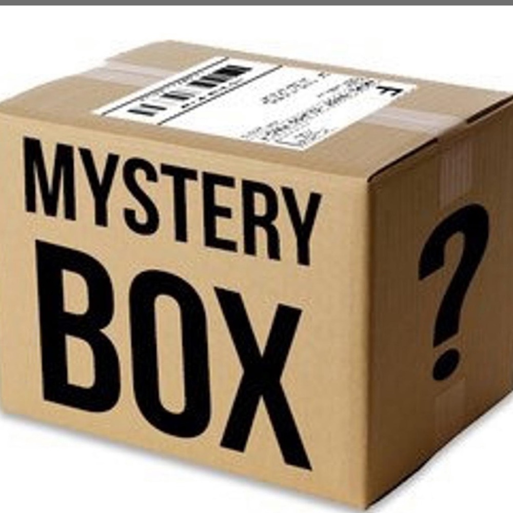 Mystery box of free people items